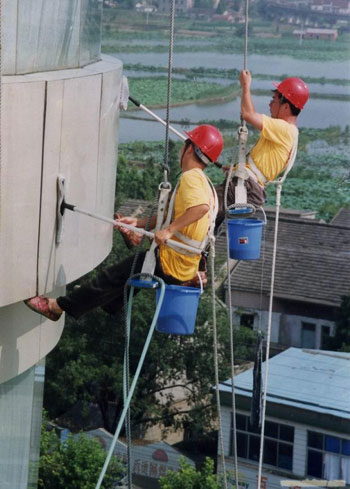 高空作業-外墻清洗2