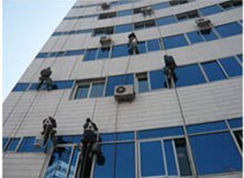 外墻清洗高空作業